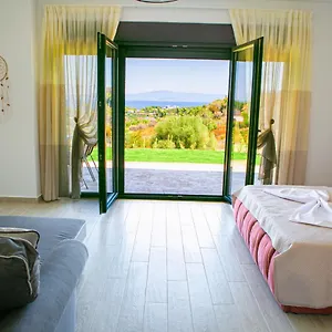  Ξενοδοχείο με διαμερίσματα Ethereal Hilltop Suites