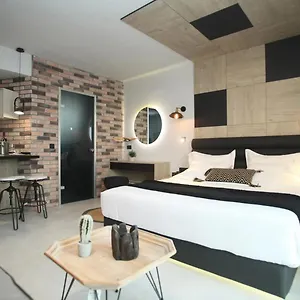 Hotel Athinais Luxury, Hanioti